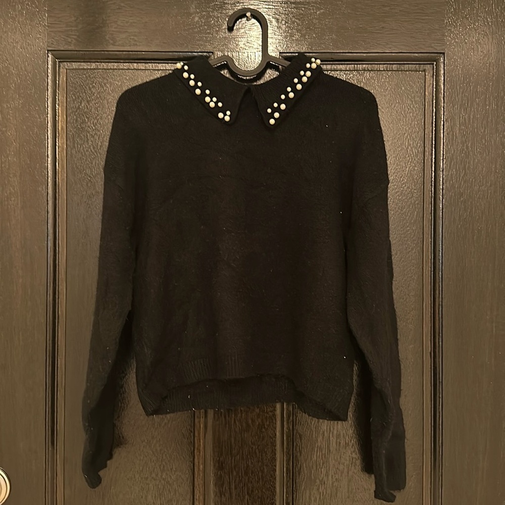 Black sweater( holydays) size xl